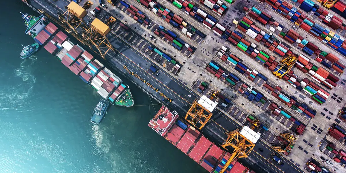 Penanganan Kargo Proyek di Pelabuhan Tibar Bay Timor-Leste